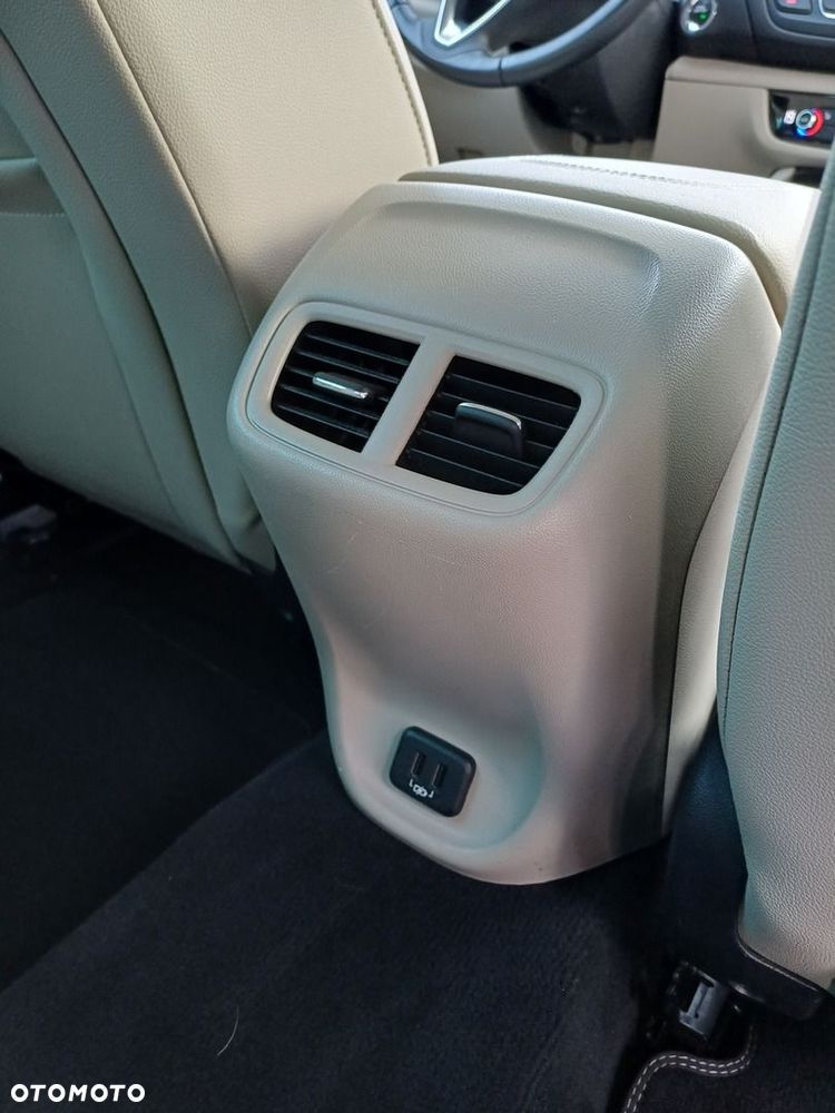 Opel Insignia 2.0 CDTI Innovation S&S - 28