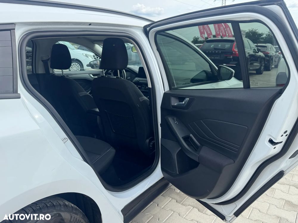 Ford Focus 1.5 EcoBlue Active - 14