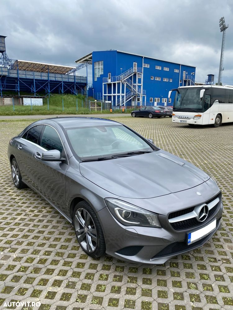 Mercedes-Benz CLA 180 Urban - 3