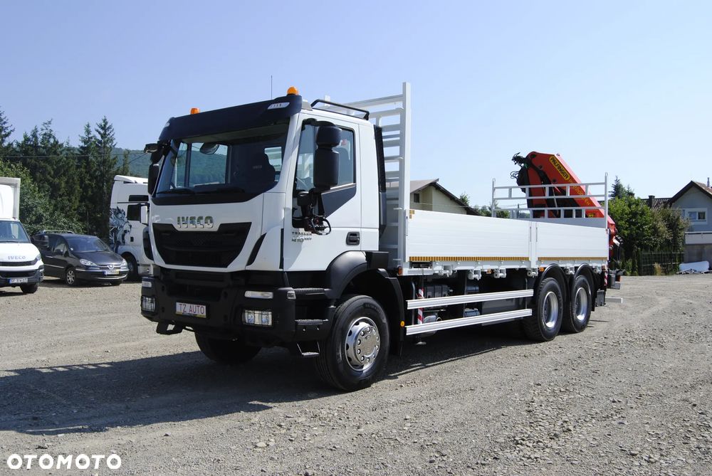 Iveco Trakker 410 6x4 SKRZYNIA 6.8m HDS PALFINGER 22002-eh / PILOT 5x wysów ROTATOR STAN IDEALNY - 2