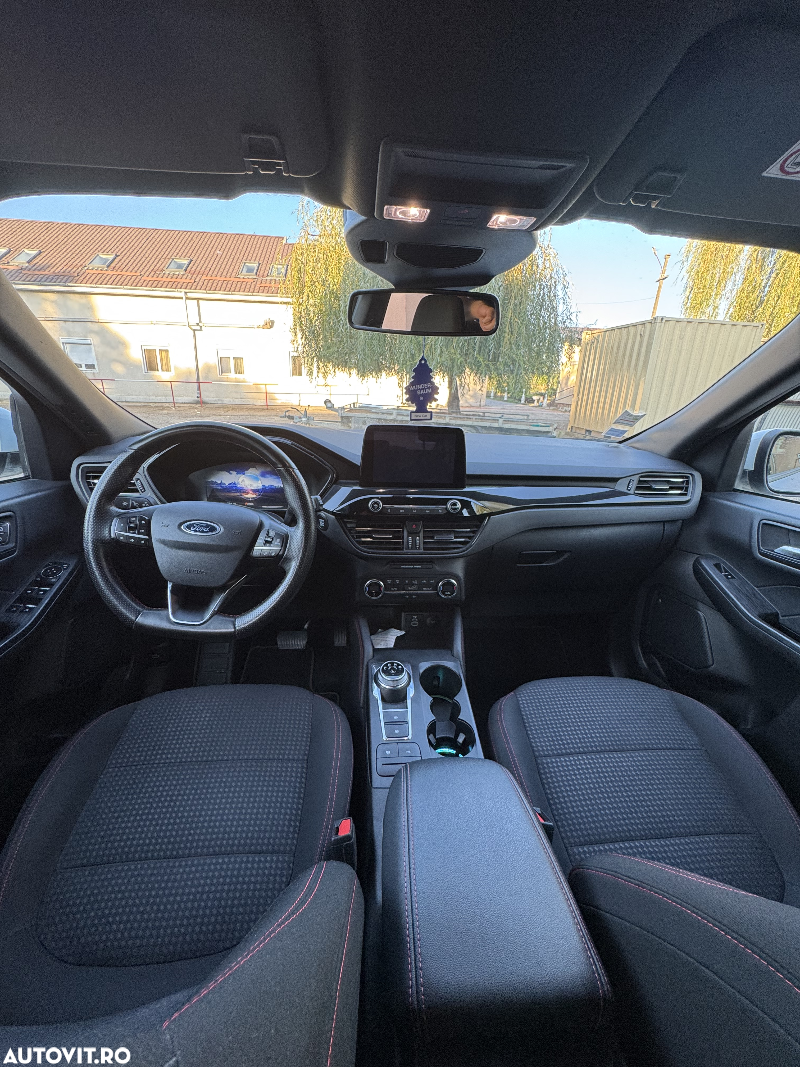 Ford Kuga 2.5 Duratec FHEV ST-LINE - 7