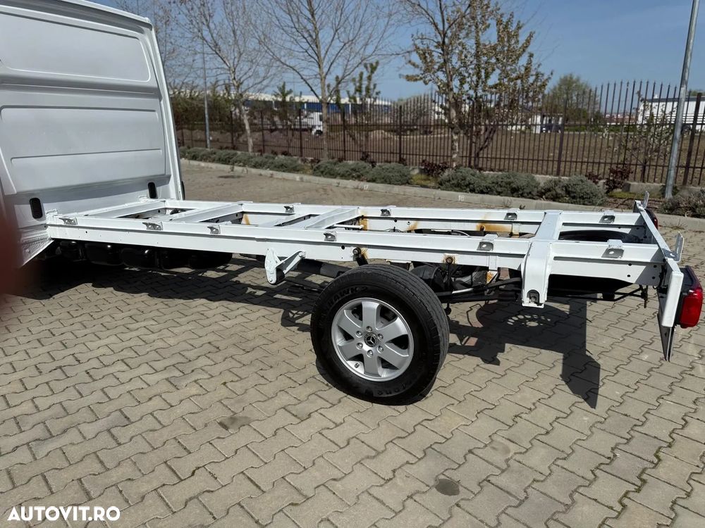 Mercedes-Benz Sprinter - 18