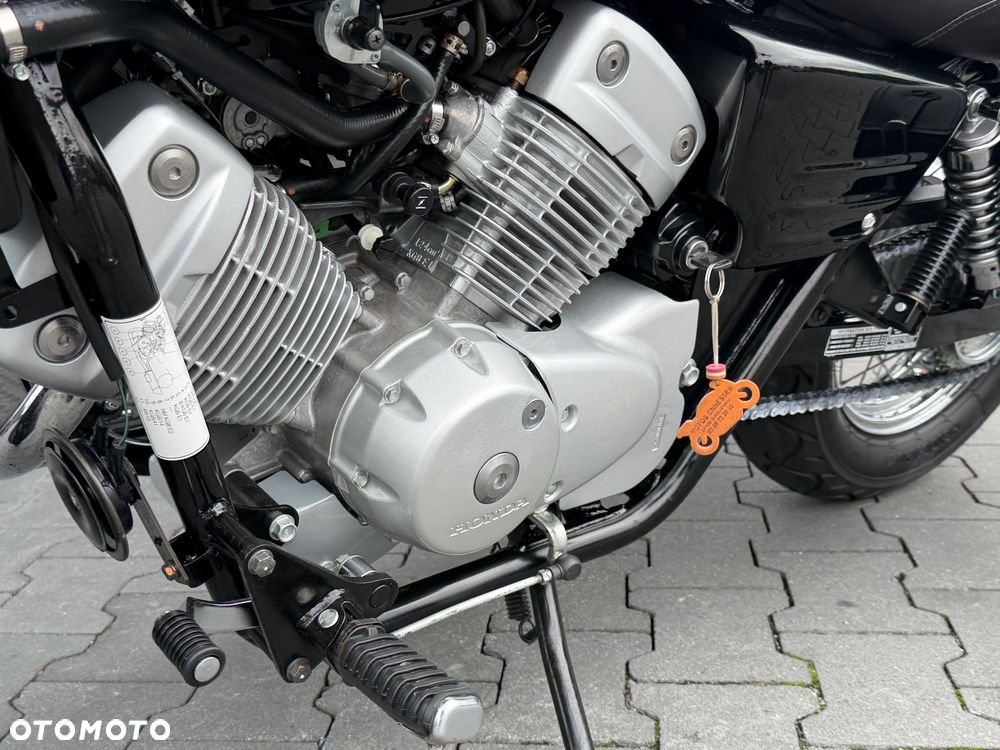 Honda Shadow - 34