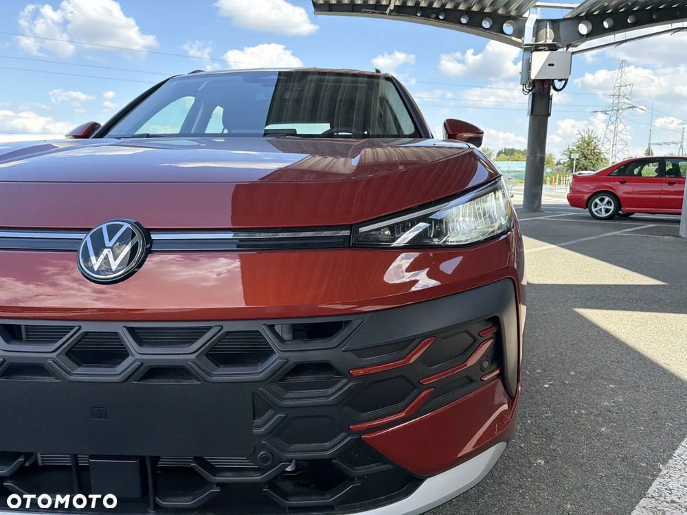 Volkswagen T-Roc 1.5 eTSI Life DSG - 21