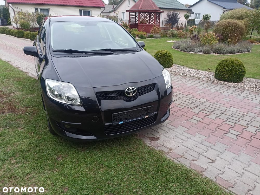 Toyota Auris 1.6 VVT-i Executive - 7