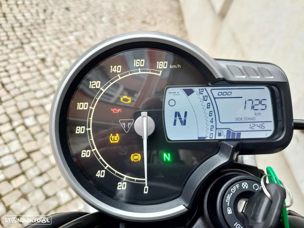 Triumph Scrambler 400 X - 7