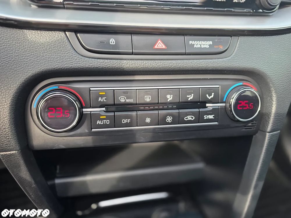 Kia XCeed 1.5 T-GDI XL DCT - 27