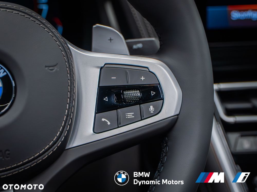 BMW Seria 8 840i - 31