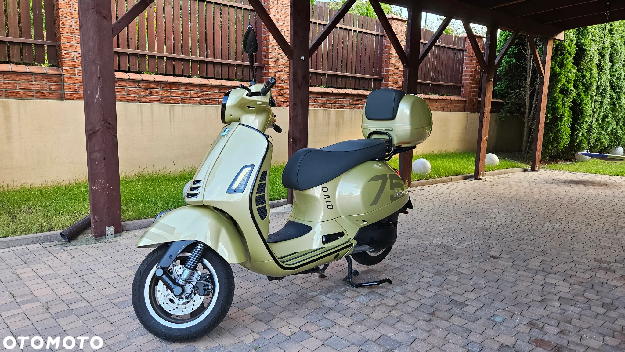 Piaggio Vespa - 5