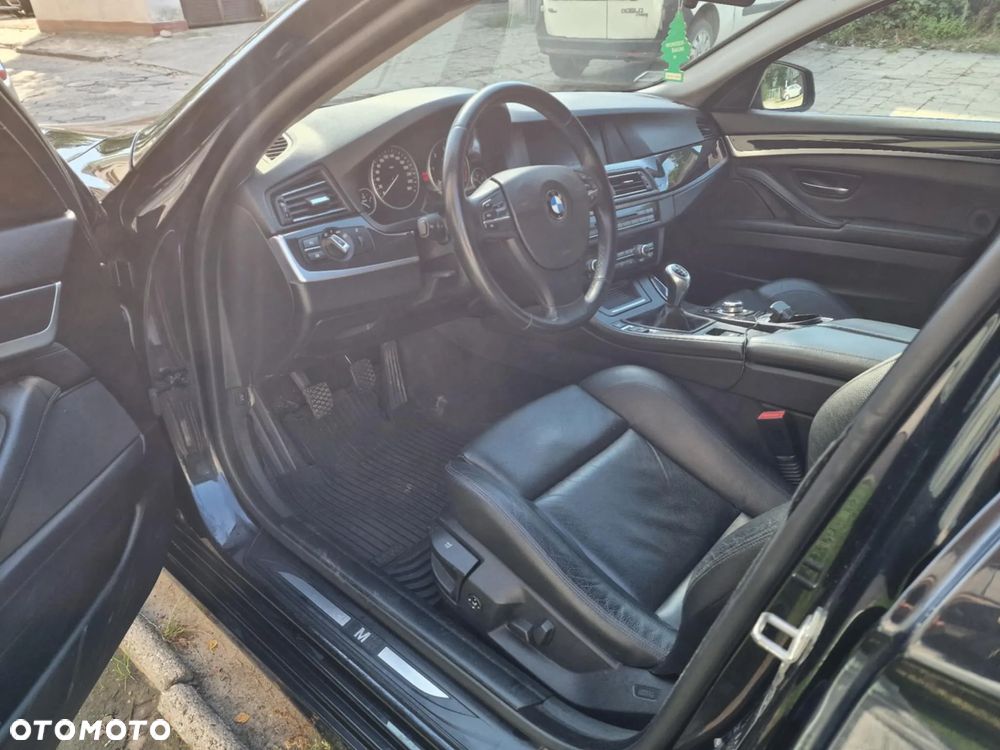 BMW Seria 5 520d - 11