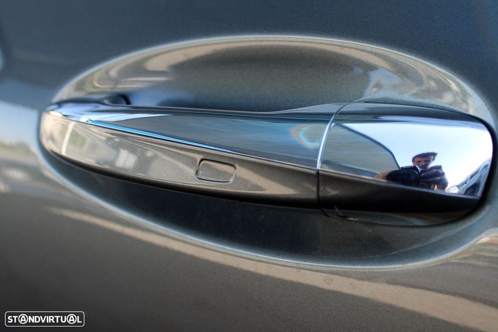 Mercedes-Benz EQC 400 4Matic AMG Line - 6