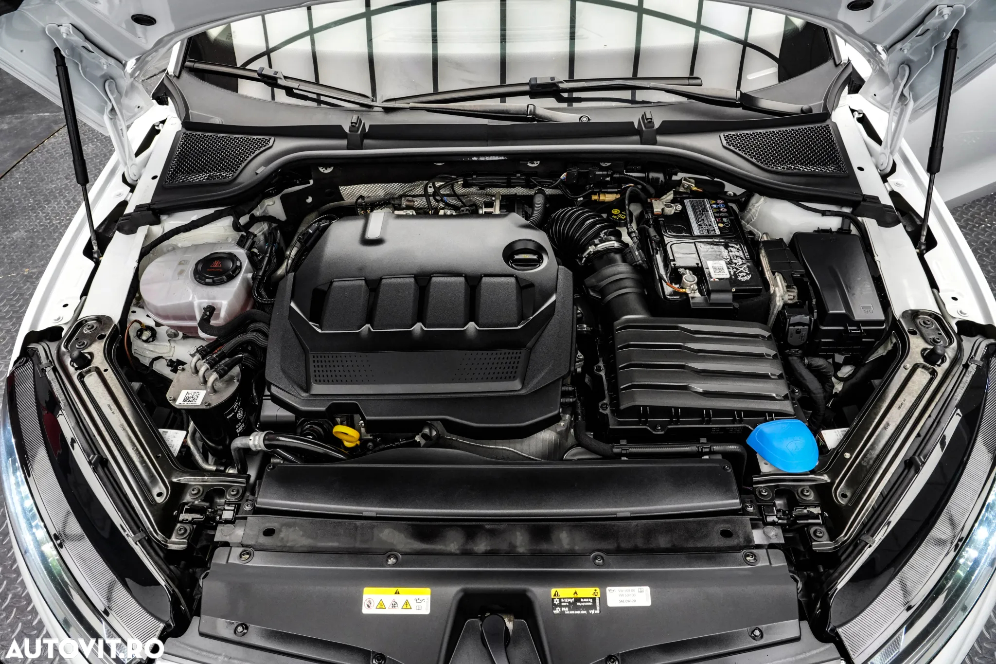 Skoda Octavia 2.0 TDI DSG Style - 23
