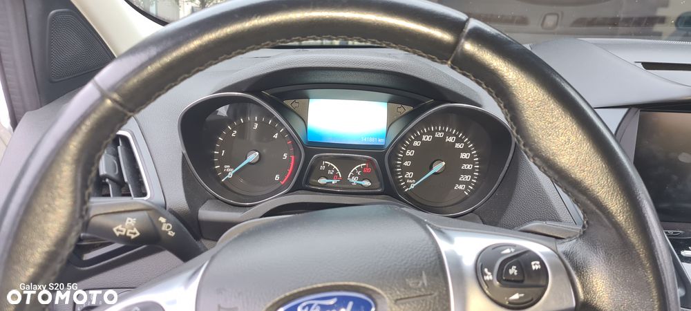 Ford Kuga 2.0 TDCi 4x4 Individual - 11