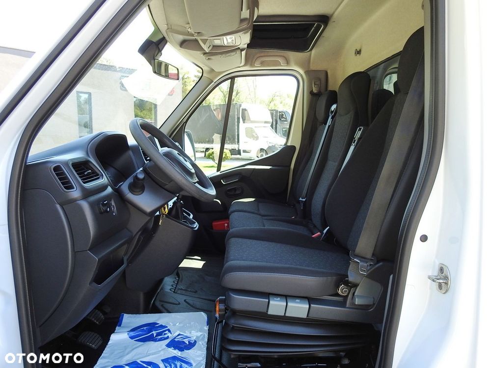 Opel MOVANO PLANDEKA WINDA 9 PALET WEBASTO TEMPOMAT KLIMATYZACJA LEDY PNEUMATYKA  165KM - 29