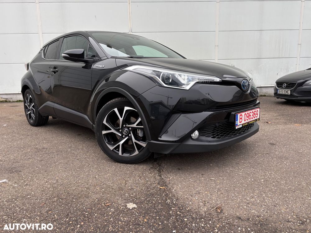 Toyota C-HR Lounge - 2