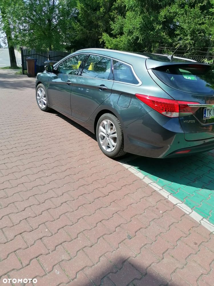 Hyundai i40 Kombi blue 1.7 CRDi Trend - 29