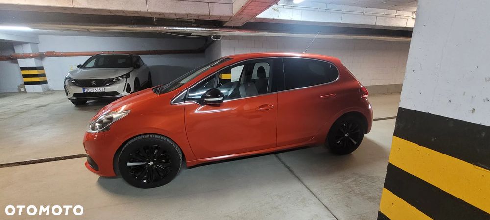 Peugeot 208 1.2 PureTech Allure - 10