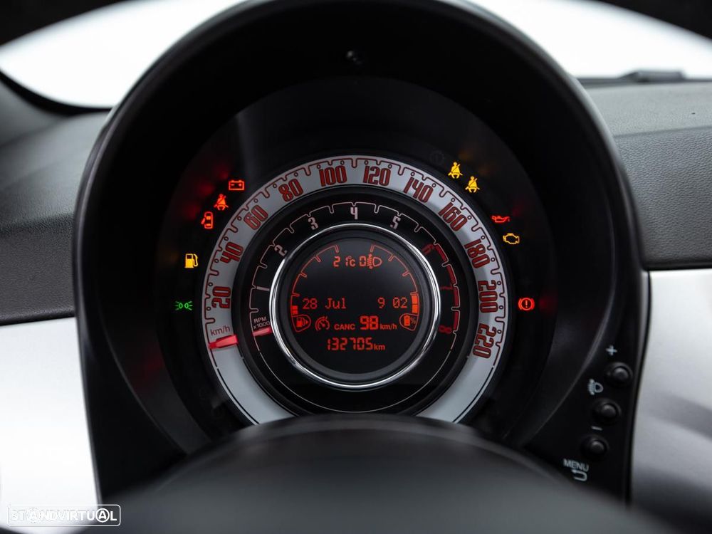 Fiat 500C 1.0 Hybrid Connect - 23
