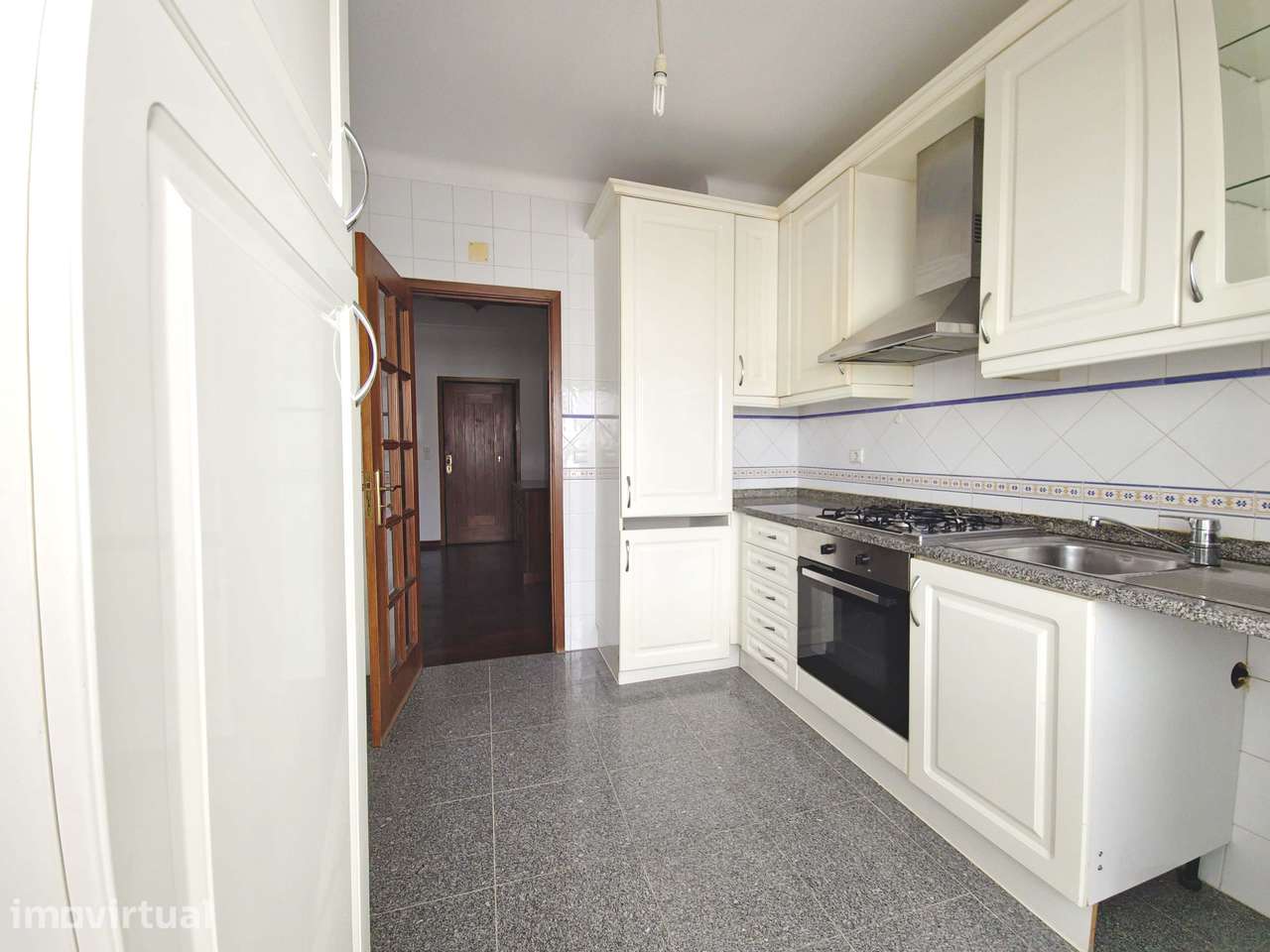 Apartamento T1 em Coimbra (Solum) - Grande imagem: 2/10