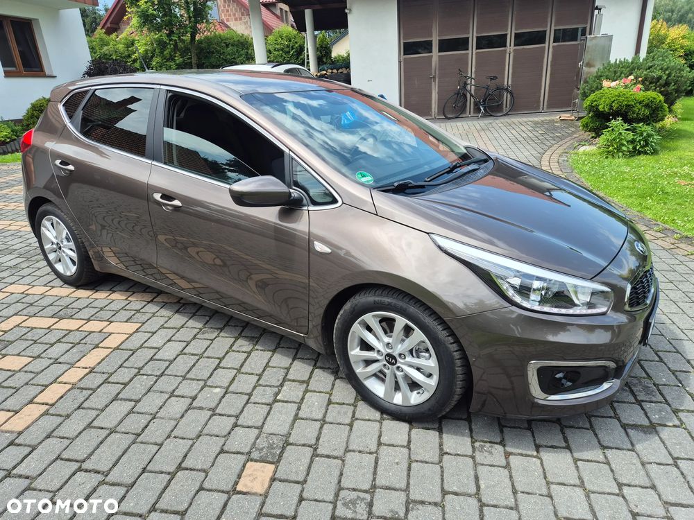 Kia Ceed 1.4 CVVT Dream-Team Edition - 5