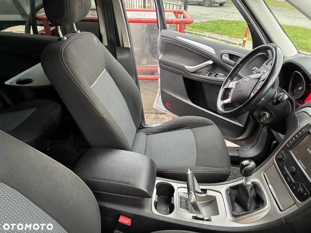 Ford Galaxy 2.0 TDCi Titanium - 14