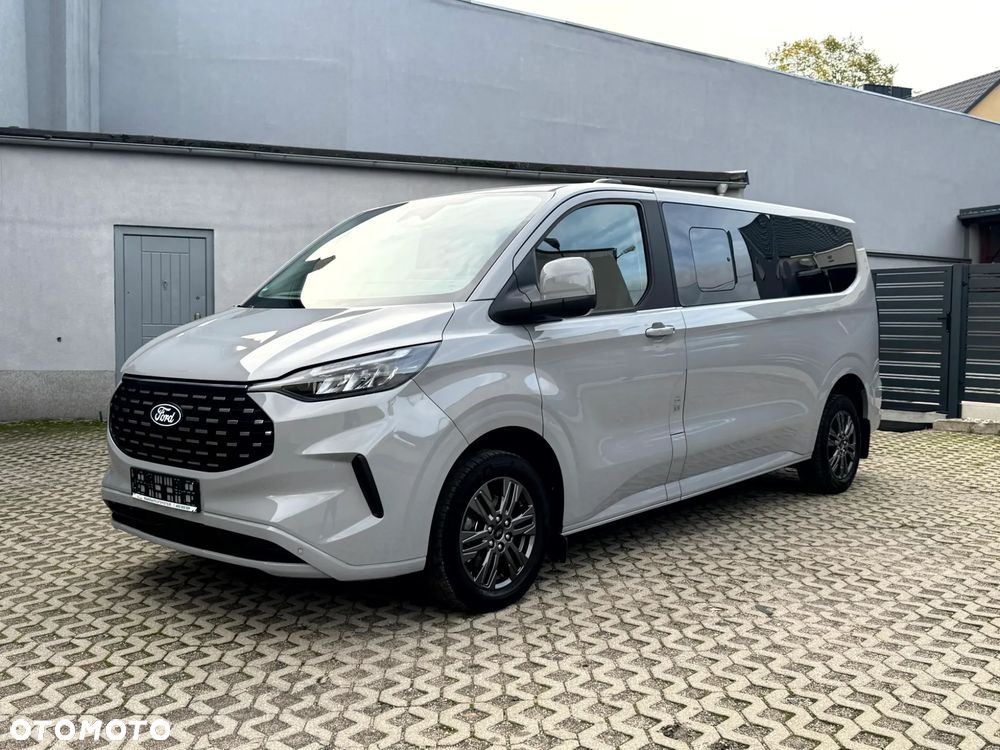 Ford Tourneo Custom L2H1 VA Autm Titanium - 19