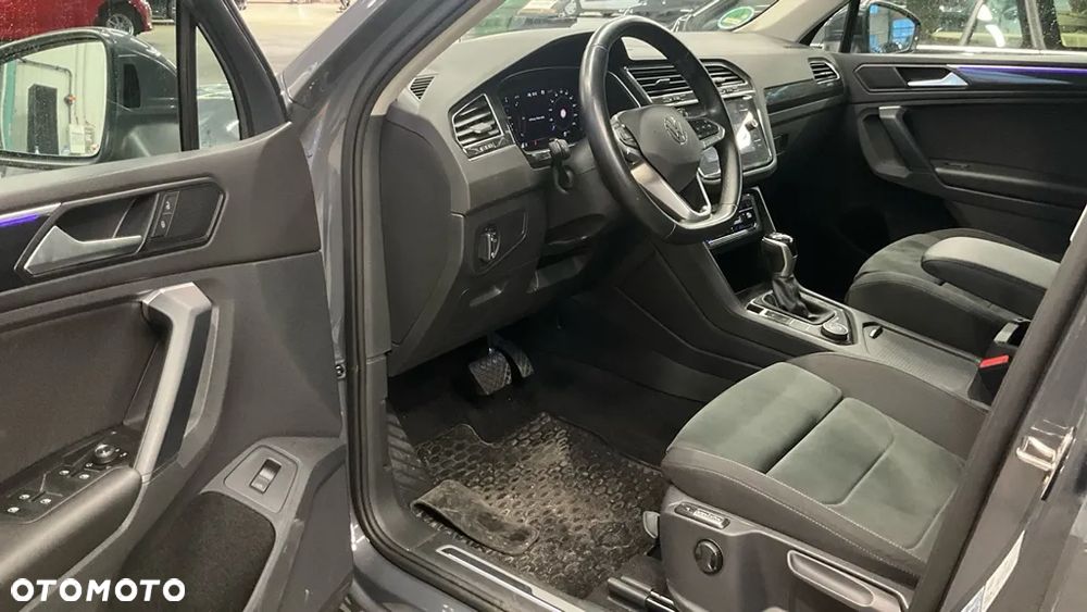 Volkswagen Tiguan 2.0 TDI SCR 4Mot Elegance DSG - 5