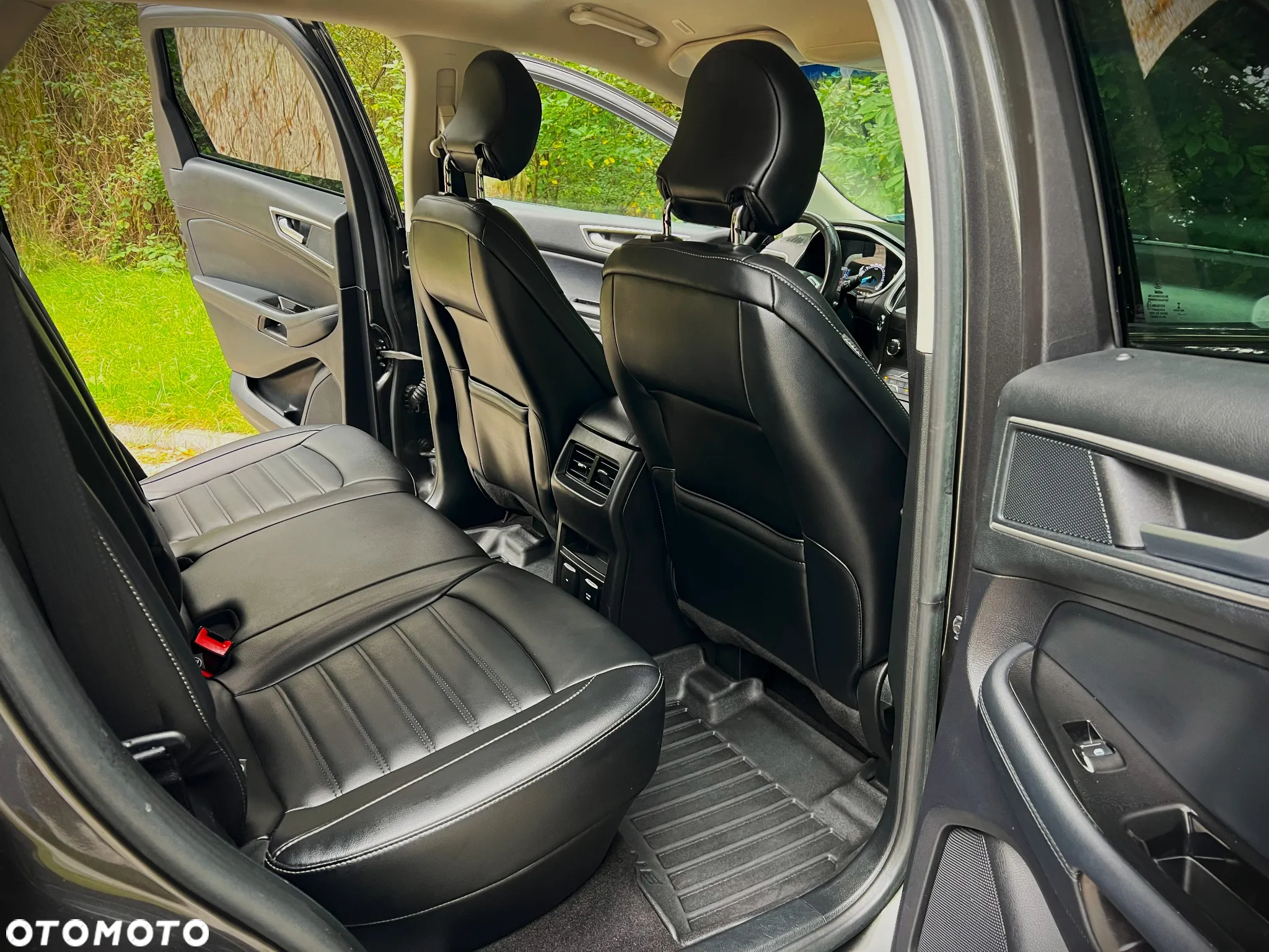 Ford Edge - 28