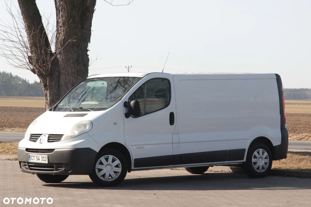 Renault Trafic LONG - 11