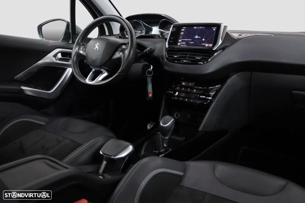 Peugeot 2008 PureTech 110 GPF Stop&Start EAT6 Allure - 6