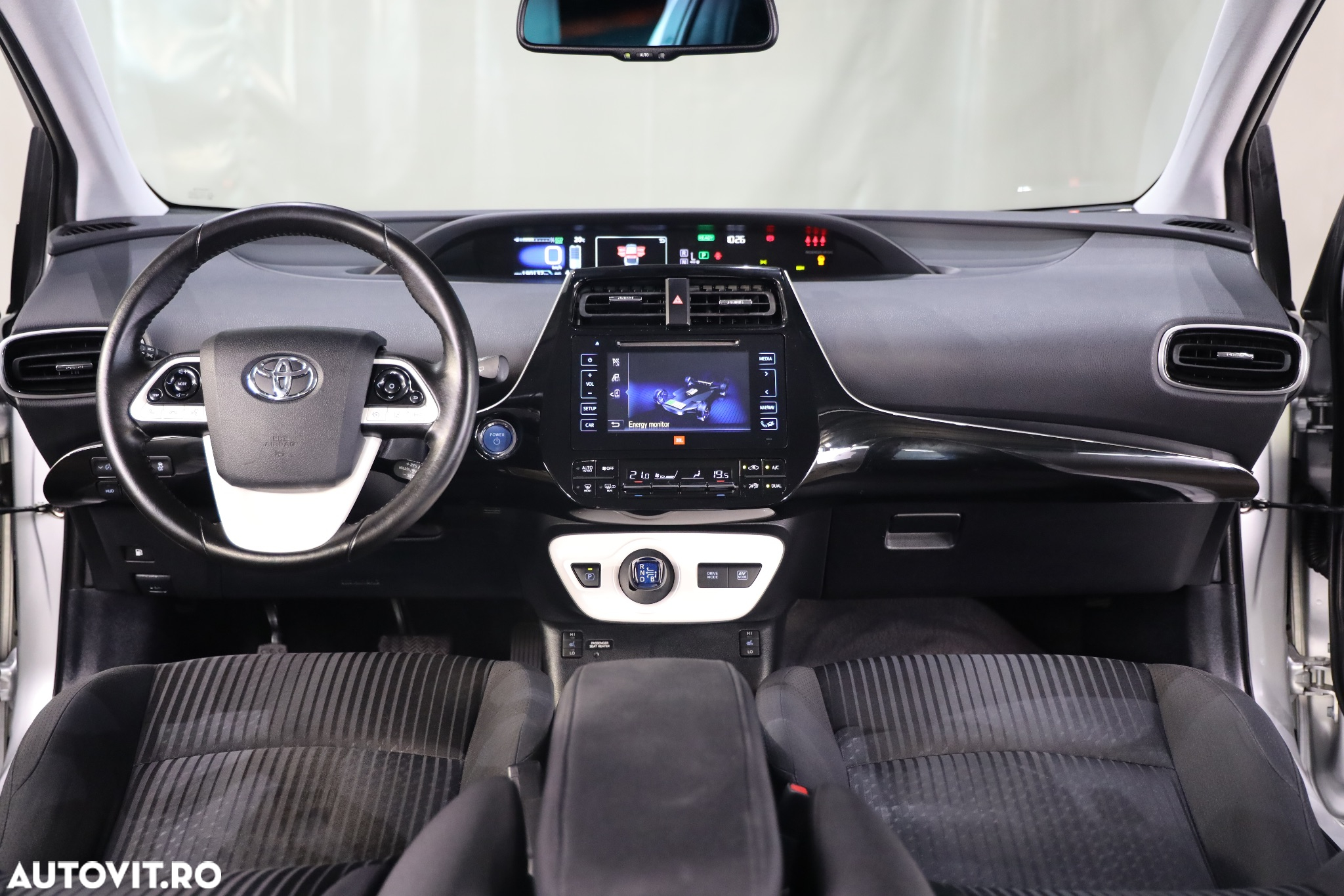 Toyota Prius 1.8 Dual VVT-i Sol - 13
