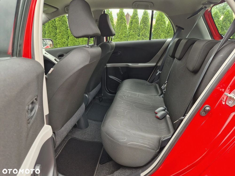 Toyota Yaris 1.33 VVT-i Cool - 38