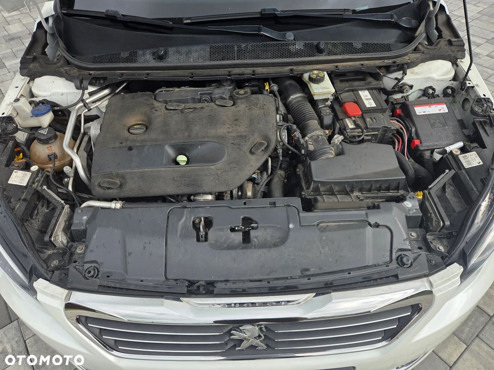 Peugeot 308 2.0 BlueHDi GT S&S EAT8 - 20