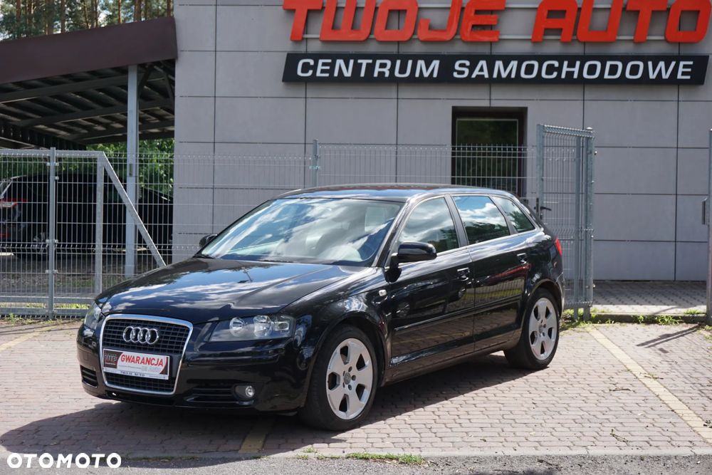 Audi A3 Sportback 1.6 FSI Ambiente - 1