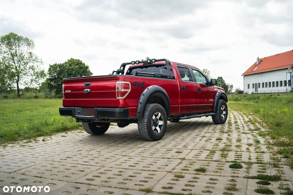 Ford F150 - 4