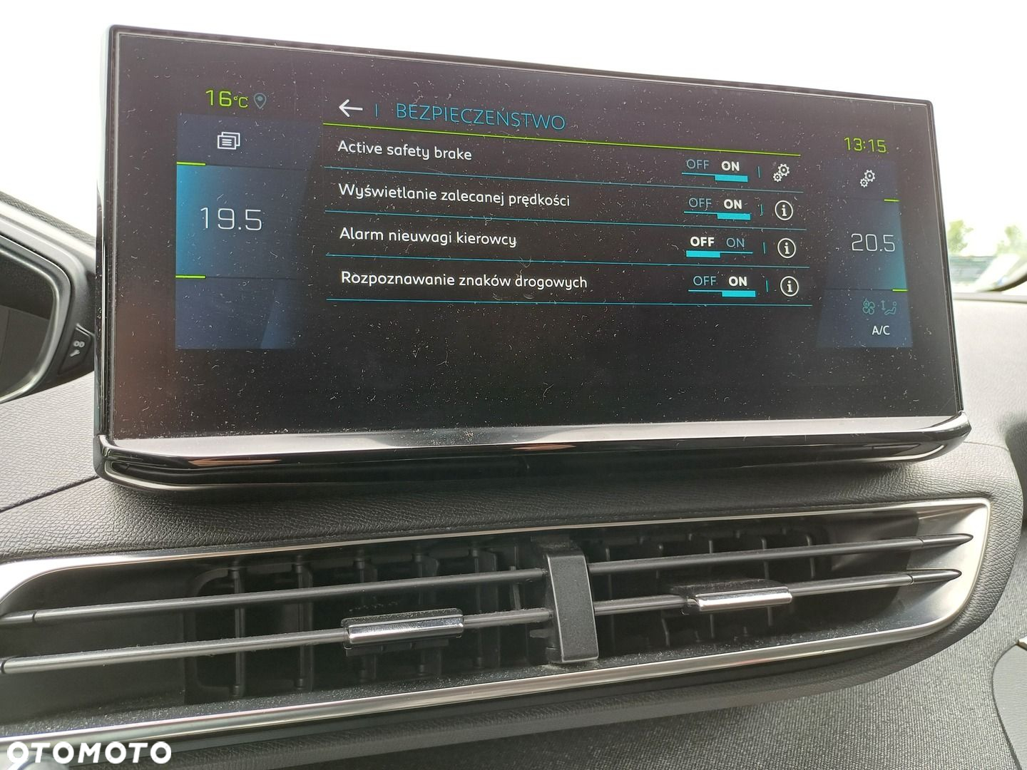 Peugeot 3008 - 19