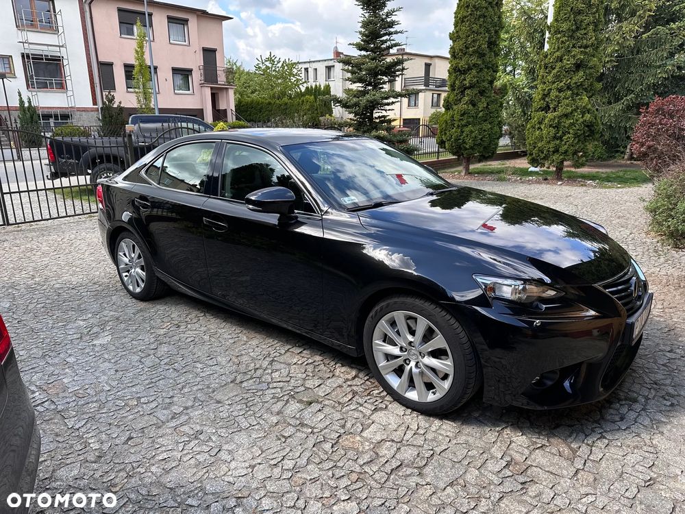 Lexus IS 200t Elegance - 1