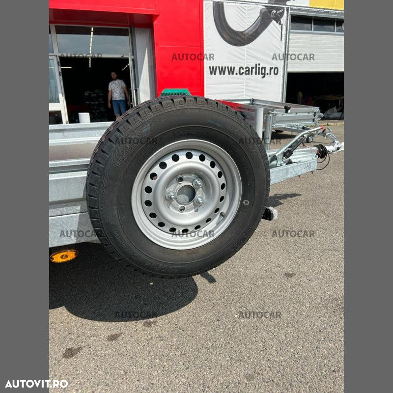 Autocar Platforma,trailer  cu trei axe pentru transport de utilaje  K4535 - 11