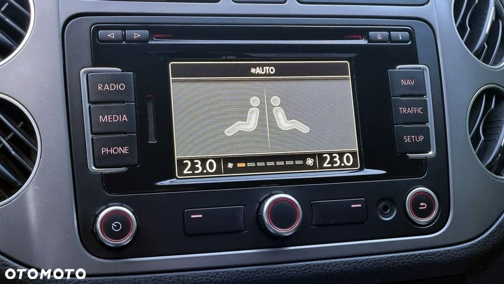 Volkswagen Golf Plus - 17