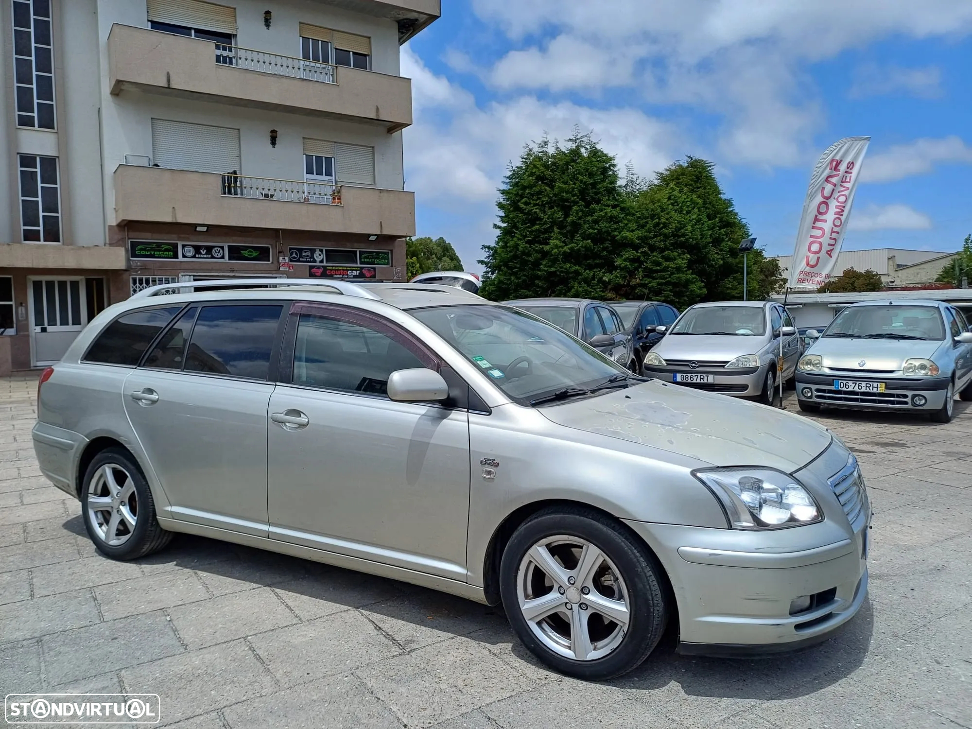 Toyota Avensis SW 2.0 D-4D - 2