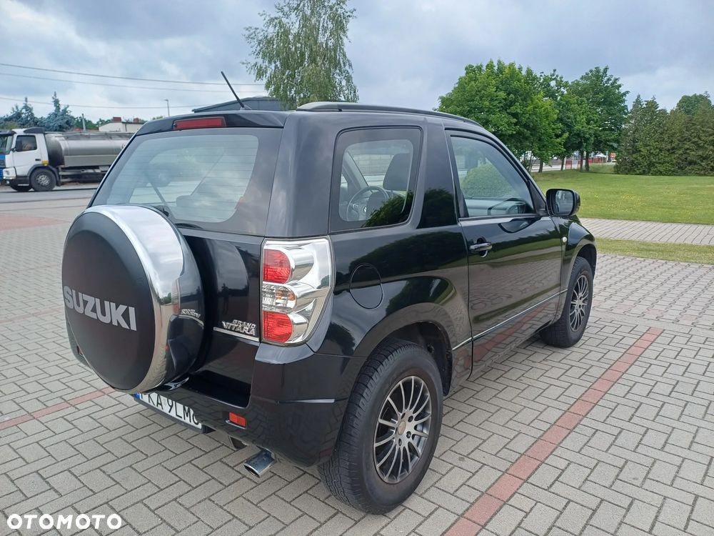 Suzuki Grand Vitara 1.6 - 7
