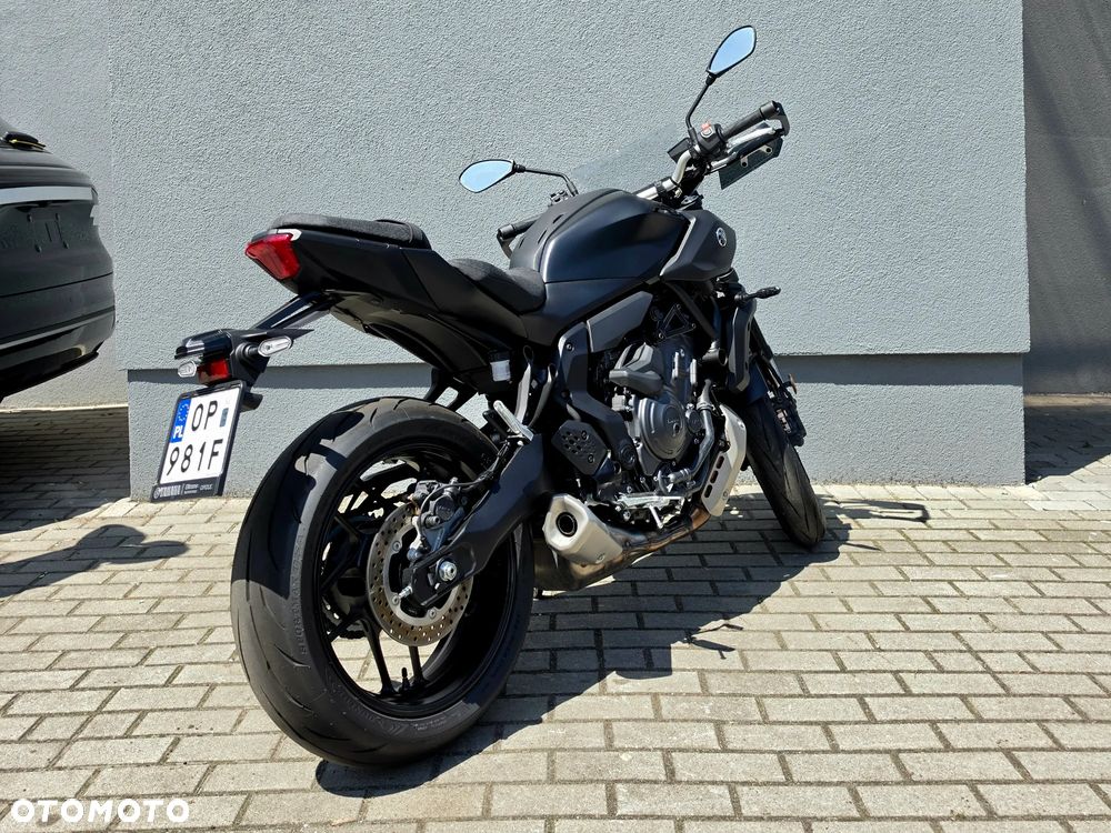 Yamaha MT - 9