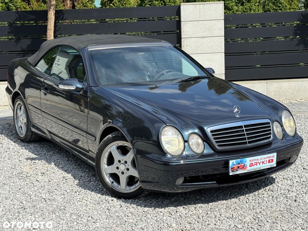Mercedes-Benz CLK - 15