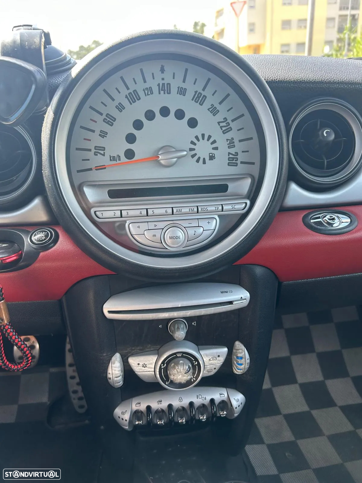 MINI Cabrio Cooper - 9
