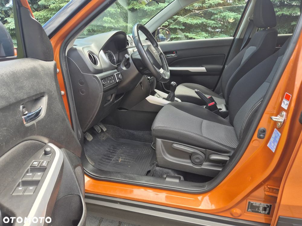 Suzuki Vitara 1.6 (4x4) Allgrip Comfort - 16