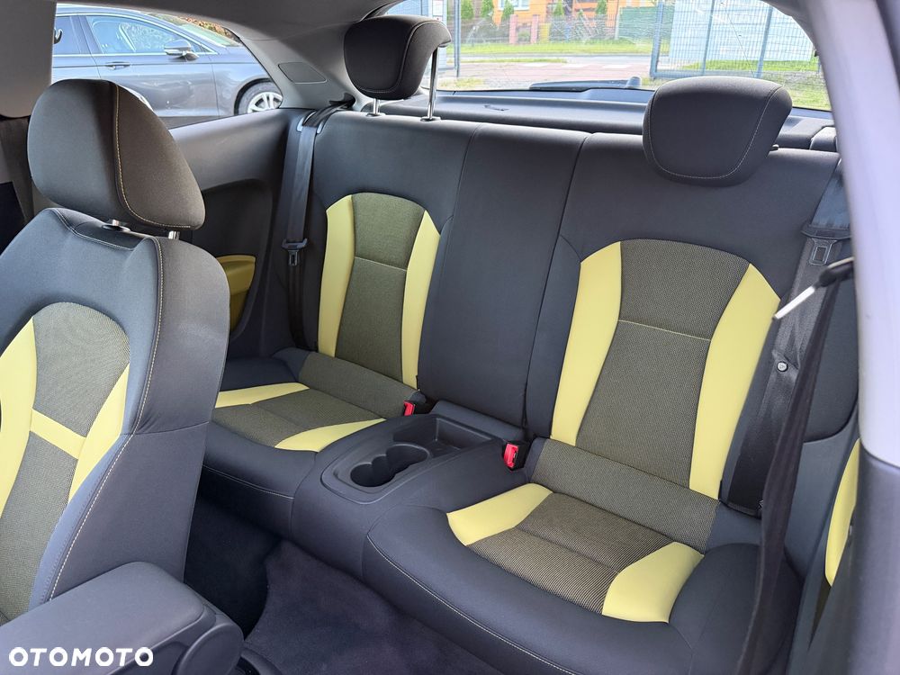 Audi A1 3-drzwiowe 1.2 TFSI admired - 21