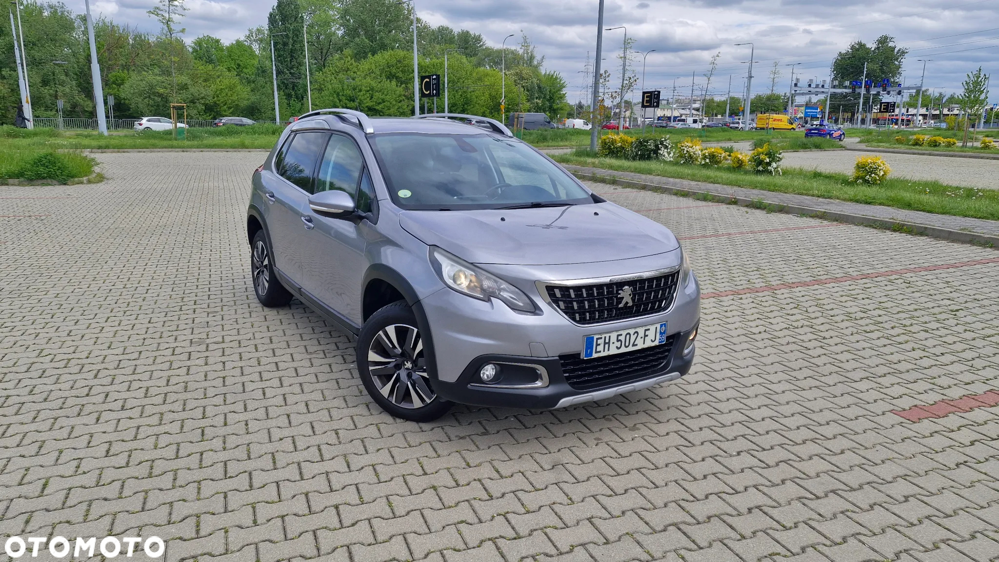 Peugeot 2008 1.6 BlueHDi Allure - 3