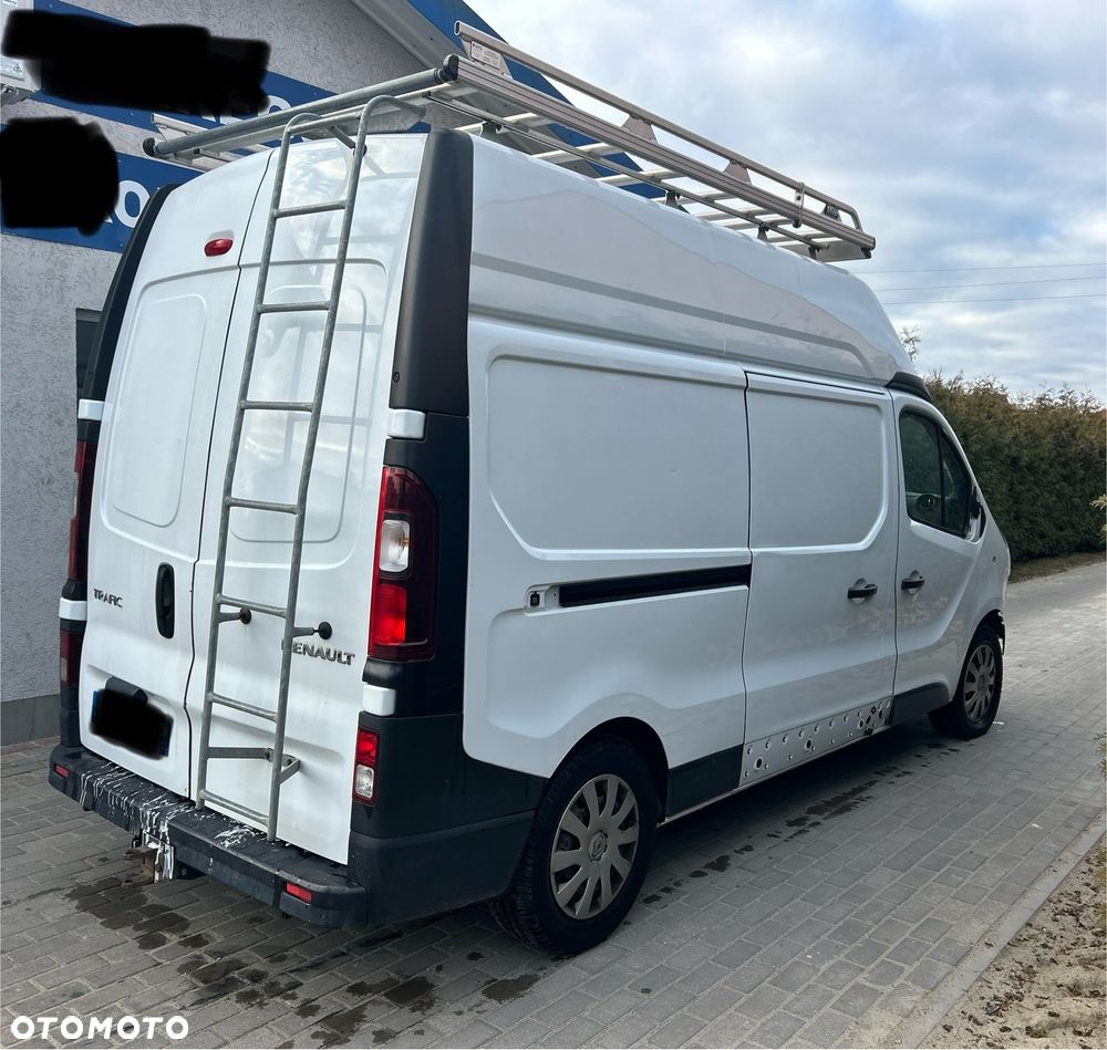 Renault Trafic - 8