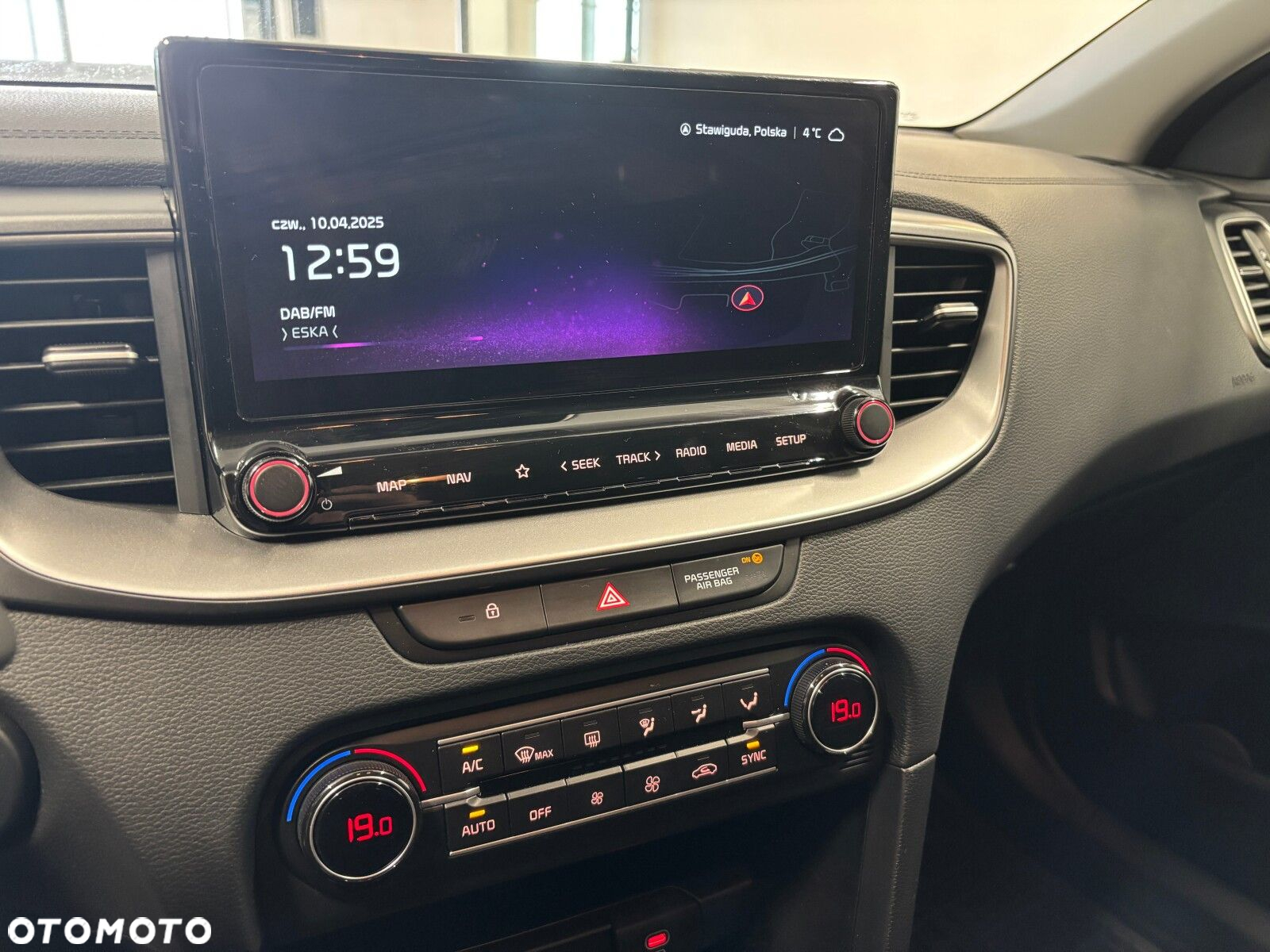 Kia XCeed - 18