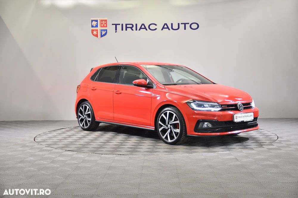 Volkswagen Polo 2.0 TSI DSG GTI - 7